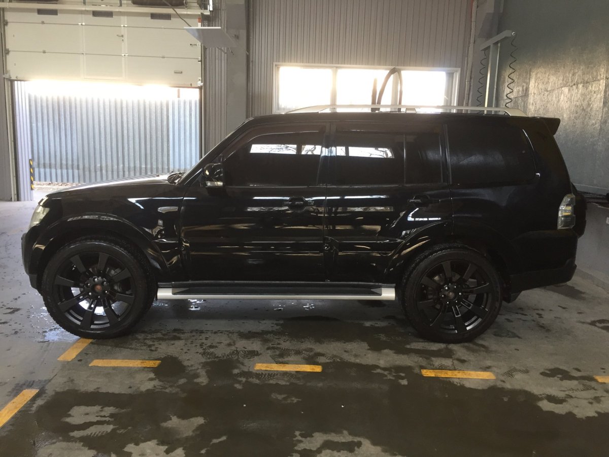 Митсубиси Паджеро 4 r22