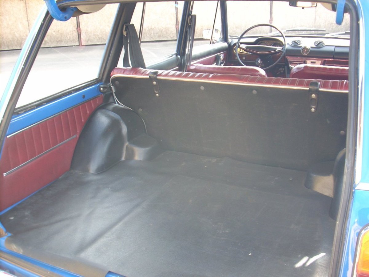 ВАЗ 2103 универсал