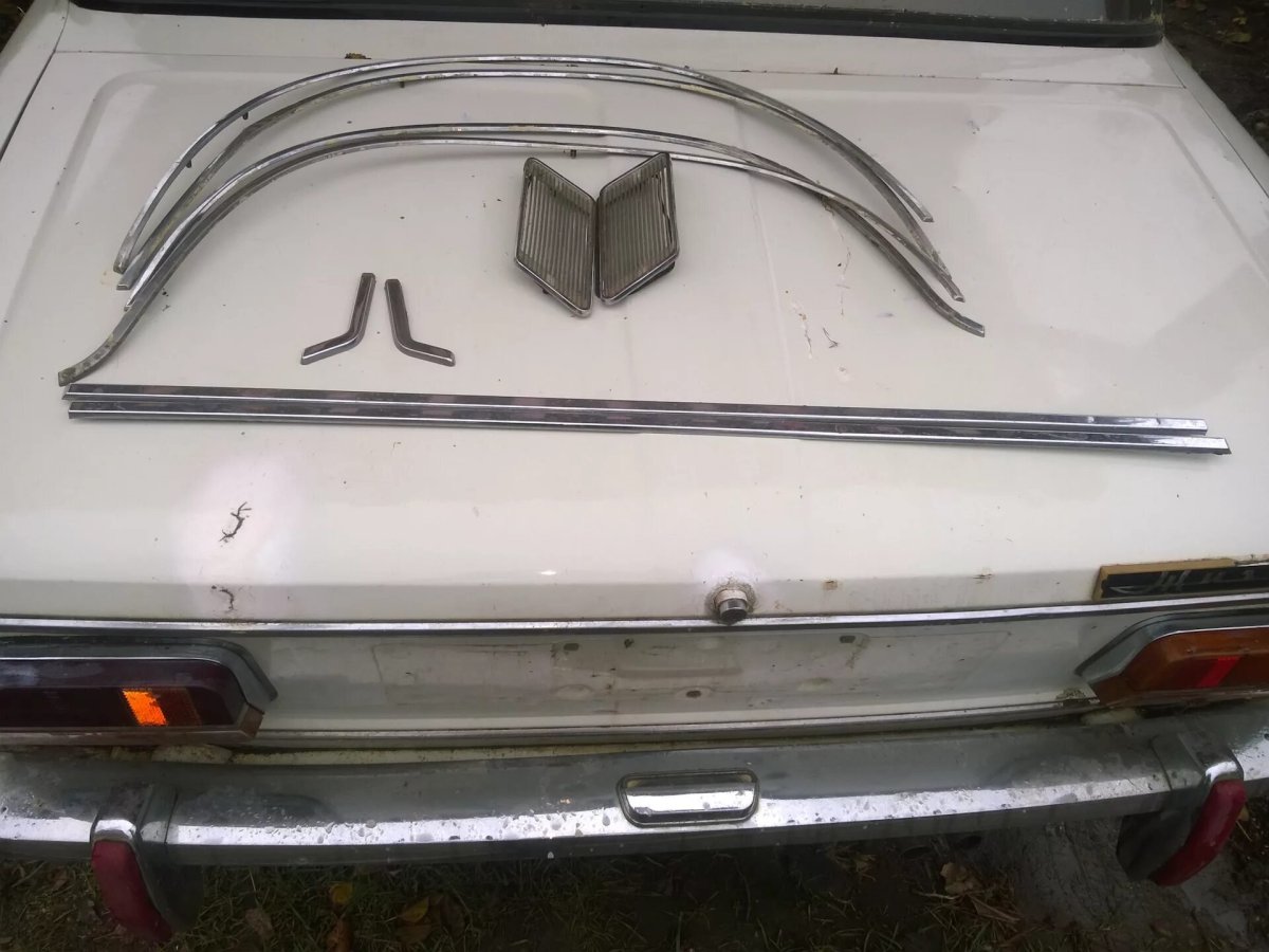 Хром молдинги ВАЗ 2103