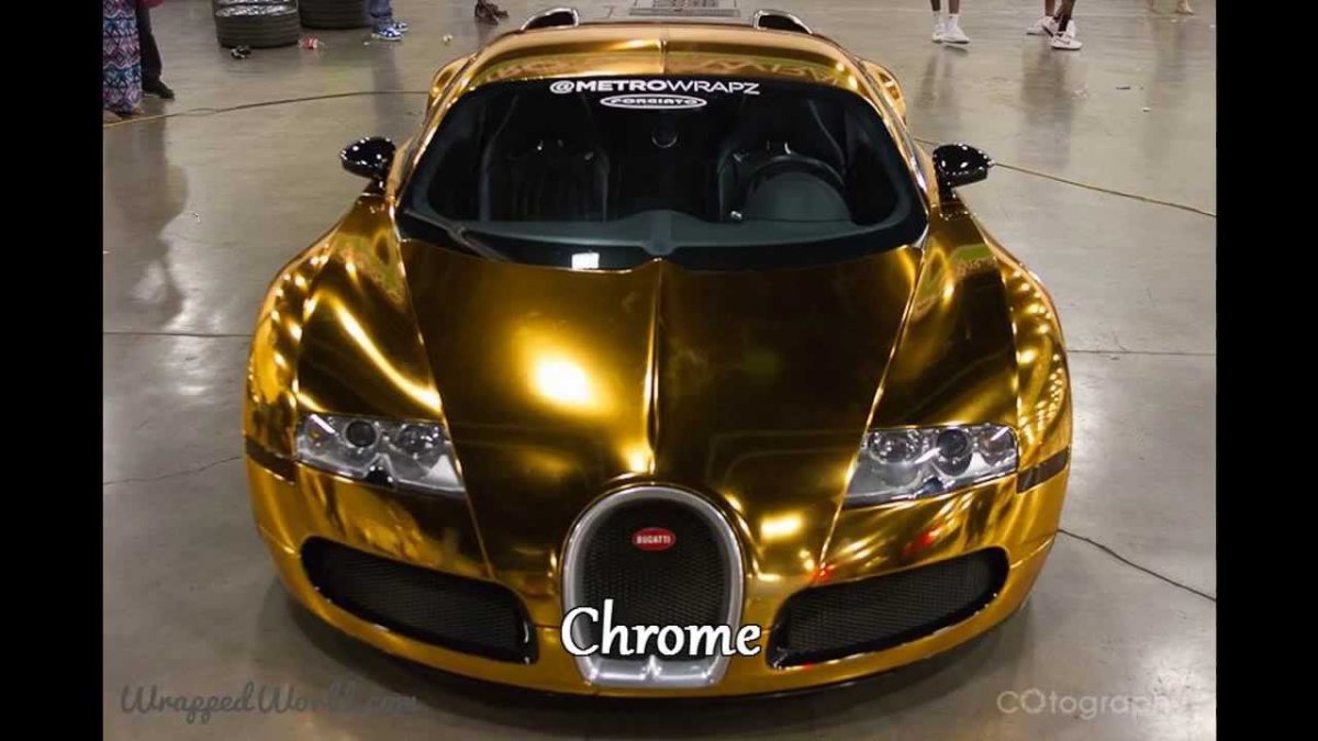 Бугатти Вейрон золотой