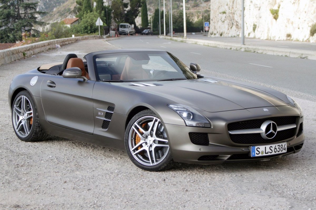 Mercedes SLS Roadster