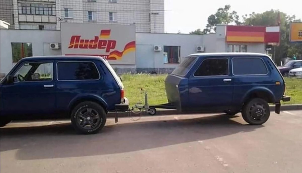Нива 2131 с прицепом