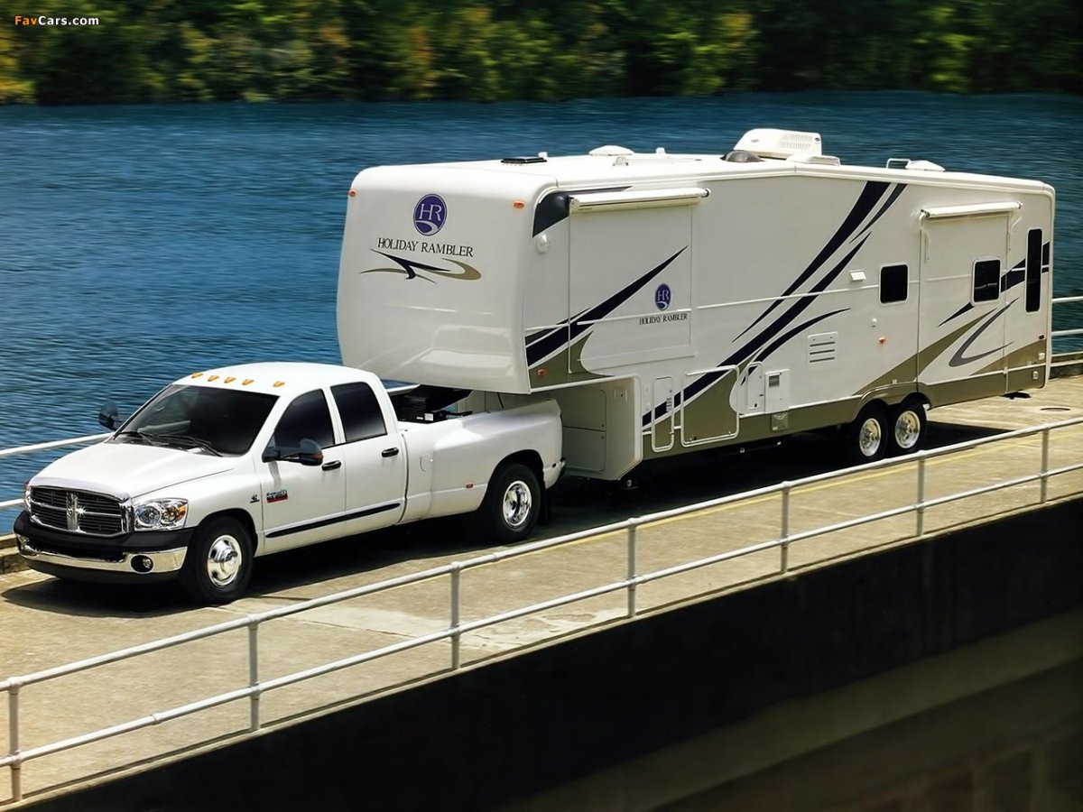 Додж рам 3500 с прицепом