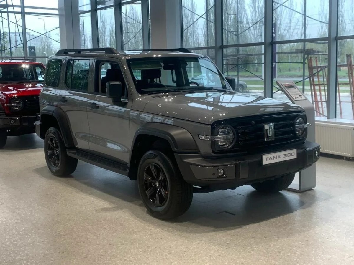 Танк 300 комплектация оффроуд