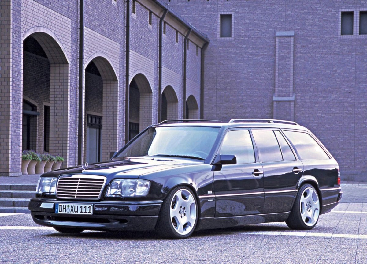 Мерседес Бенц 124 универсал