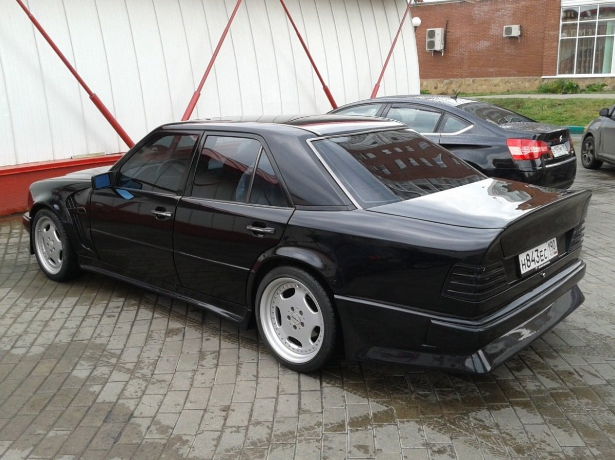 Mercedes-Benz w124 обвес
