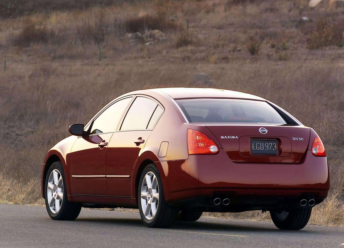 Nissan maxima a35