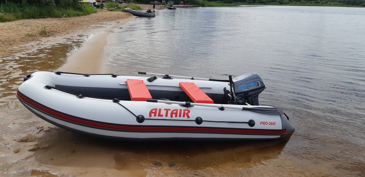 Лодка Альтаир 360