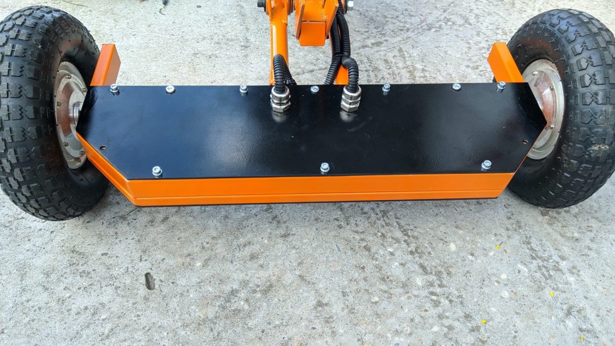 Трицикл электрический из гироскутера