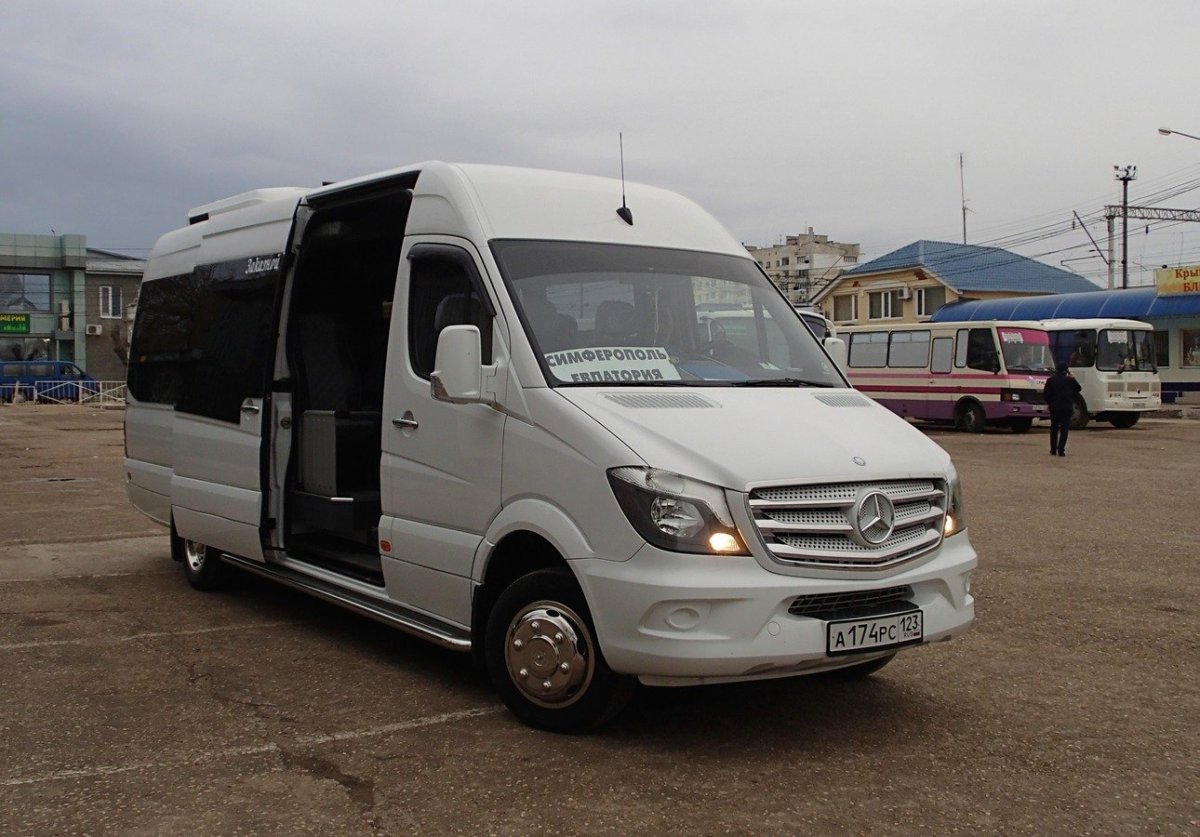 Mercedes-Benz 223602