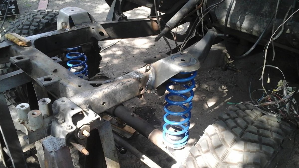 Задняя пружинная подвеска на УАЗ 469