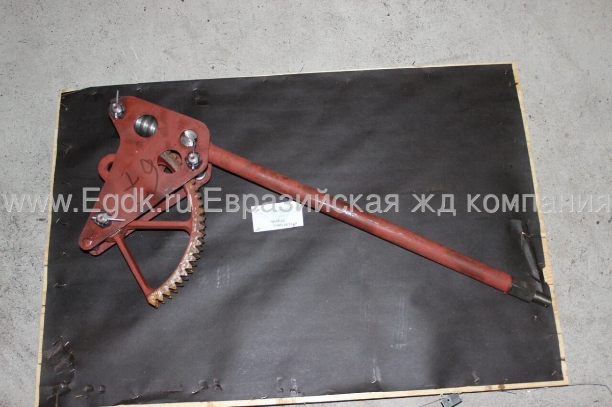 Тяга стояночного тормоза вагона