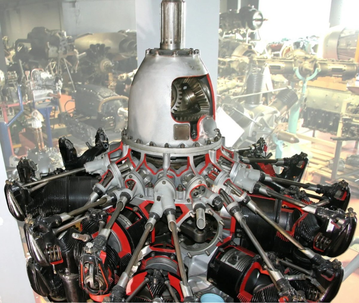 Pratt and Whitney r-2800