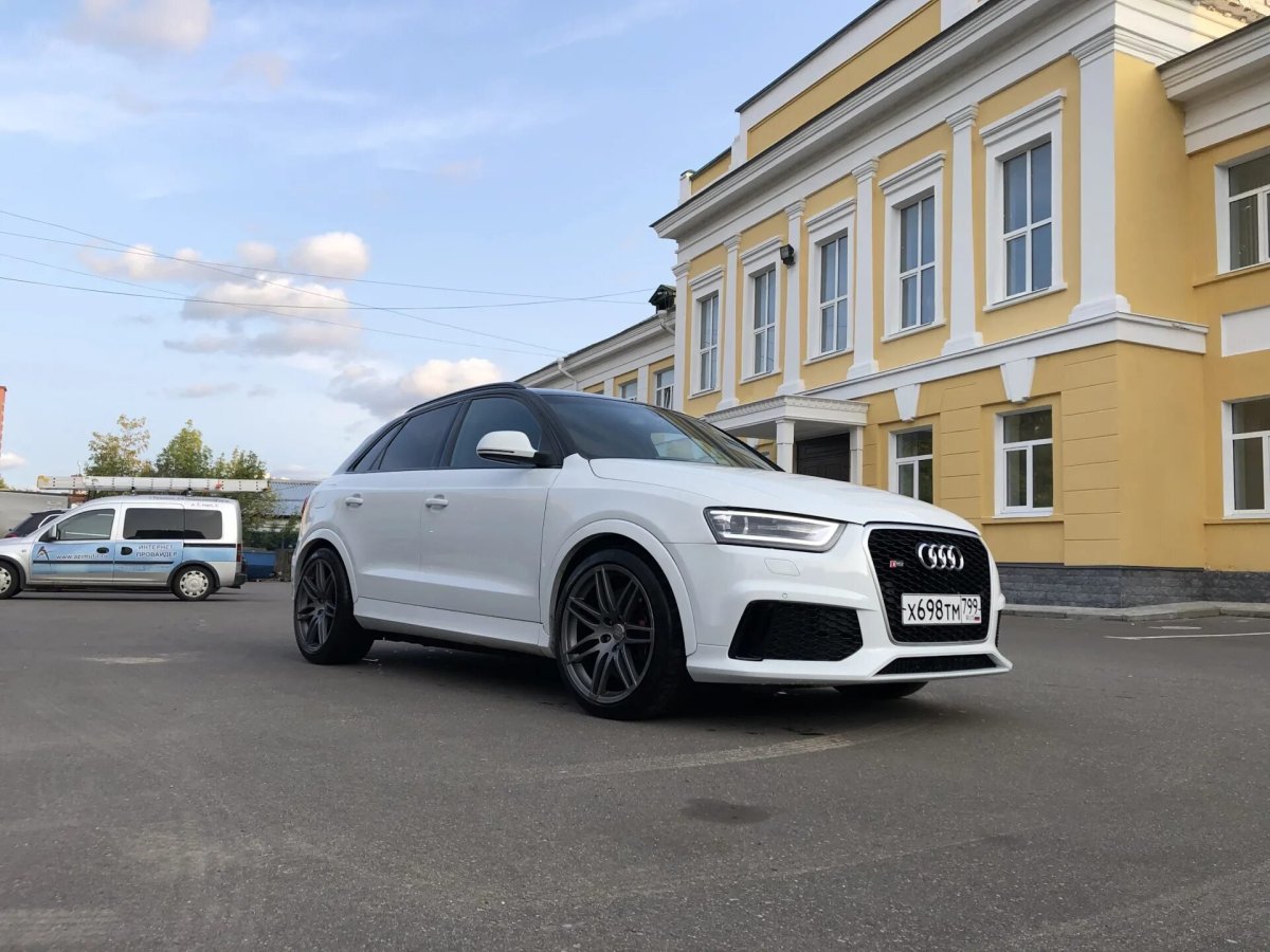 Audi q3 антихром