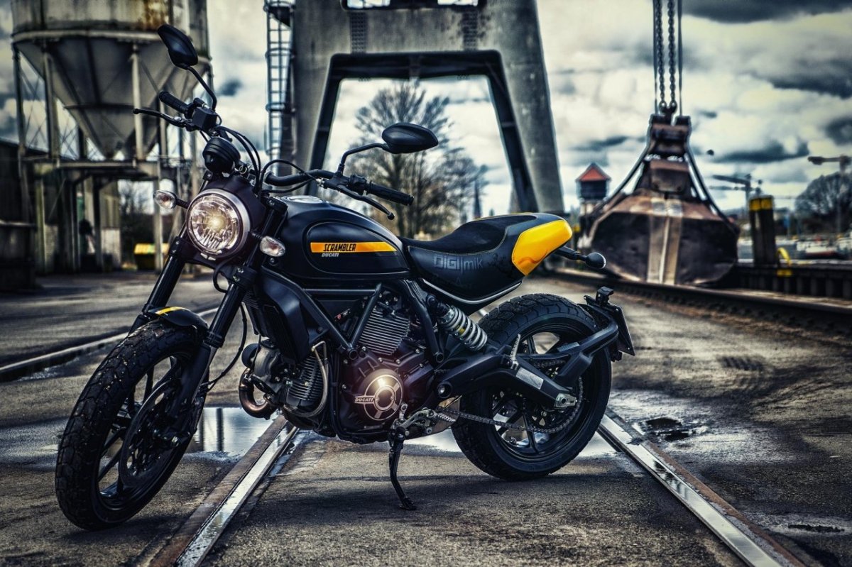 Ducati Scrambler Веном