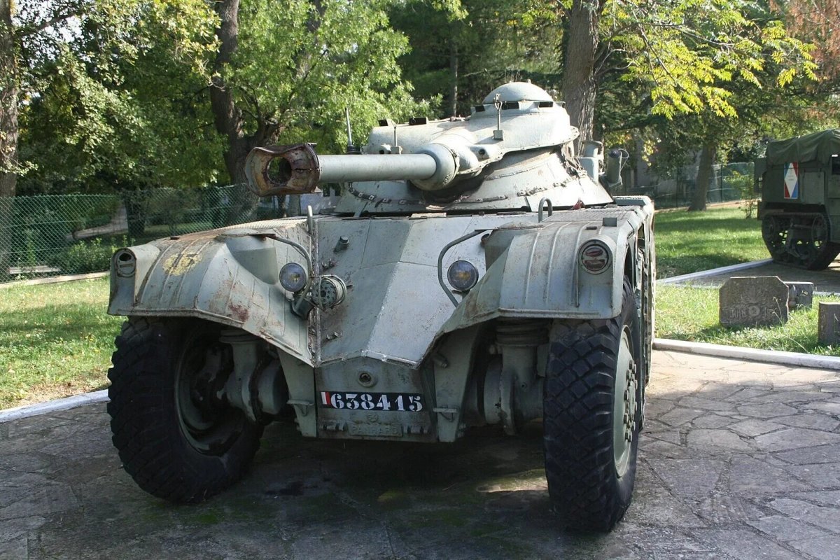 Panhard EBR E.B.R.75