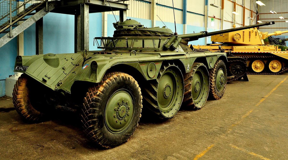 Колесный танк EBR 105