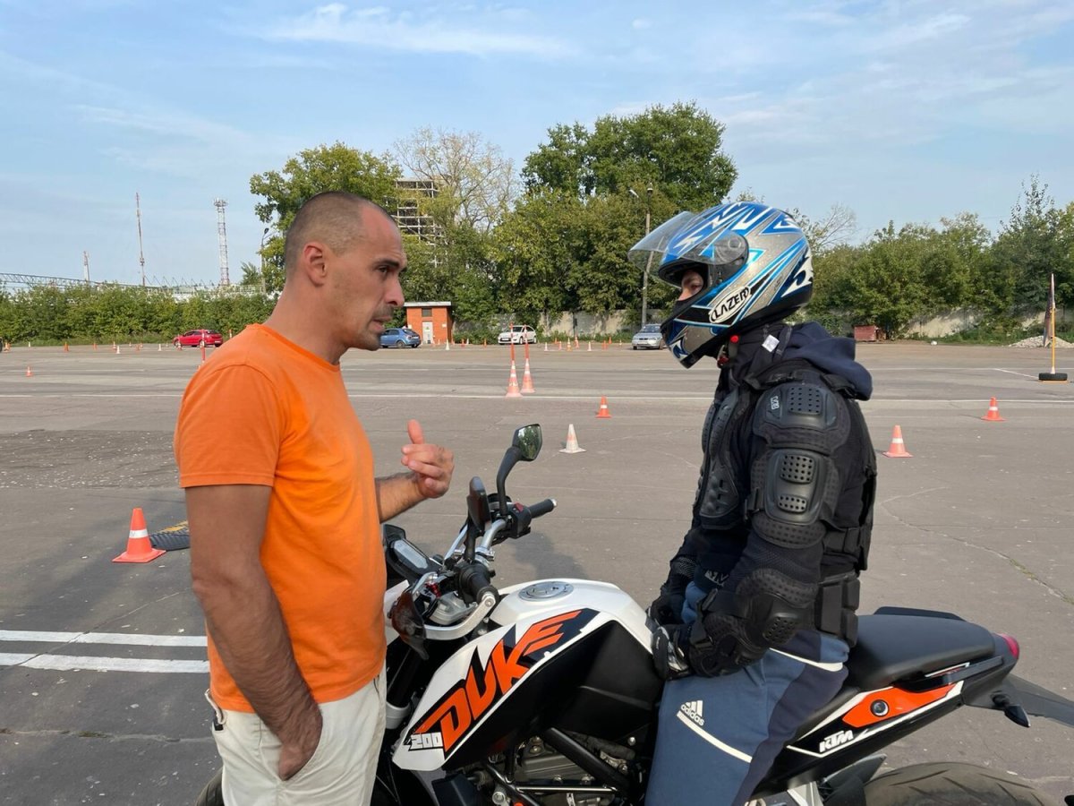 Мотоинструктор