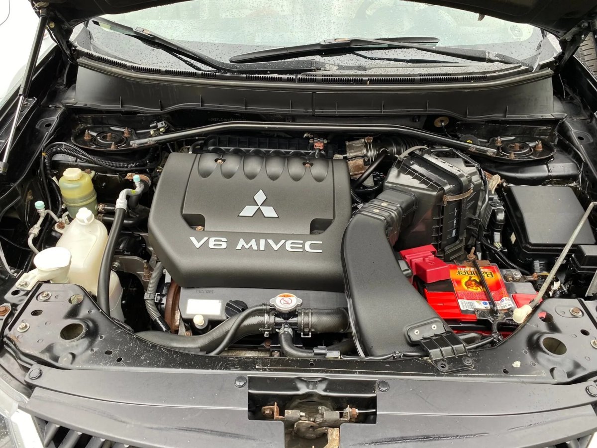 Подкапотное Outlander XL 3/0