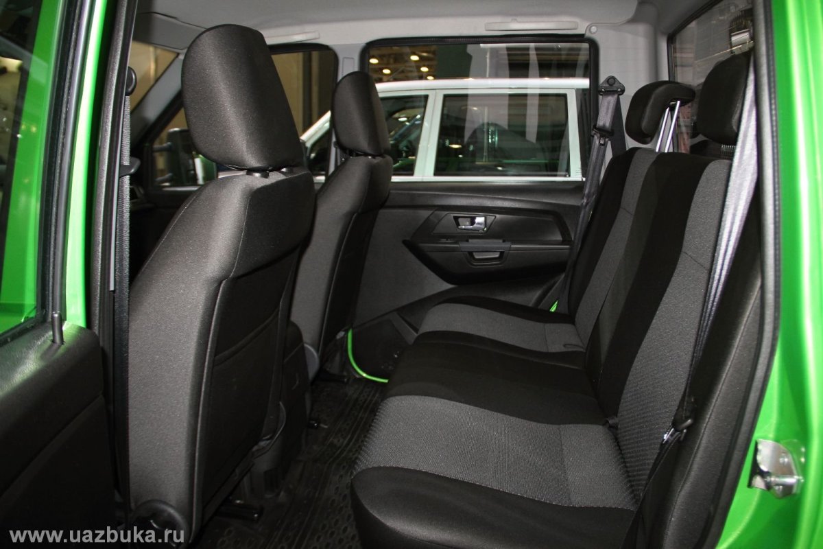 УАЗ Патриот профи с двухрядной кабиной