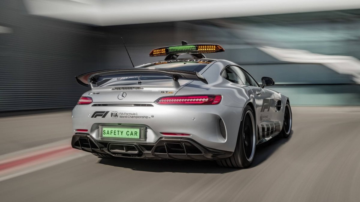 Mercedes AMG gt Сейфти кар