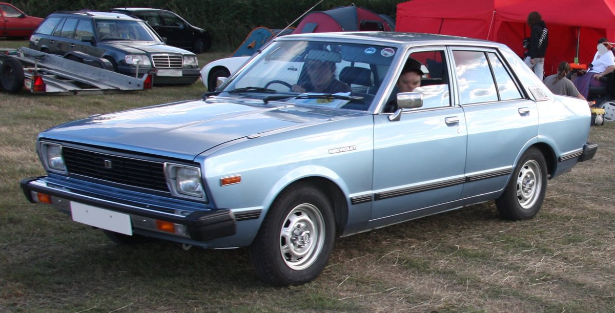 Nissan Violet 1981