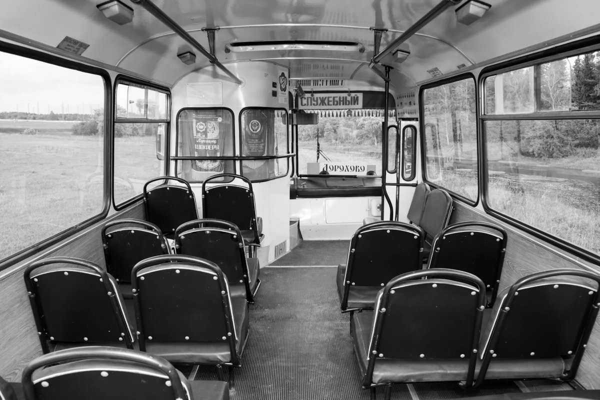 Автобус ЛАЗ 695 салон