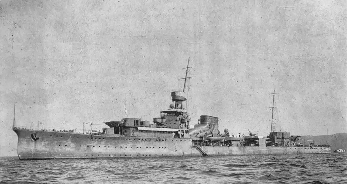 Легкий крейсер Юбари