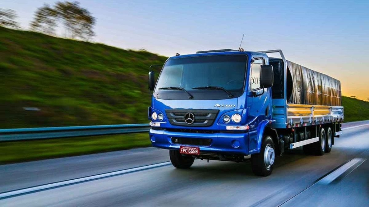 Mercedes-Benz Accelo