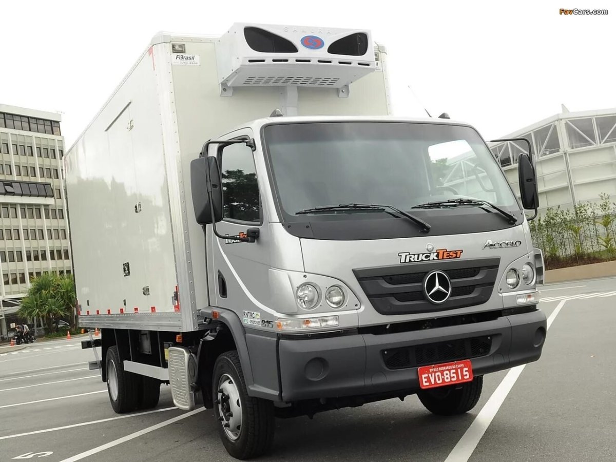 Мерседес Бенц 815