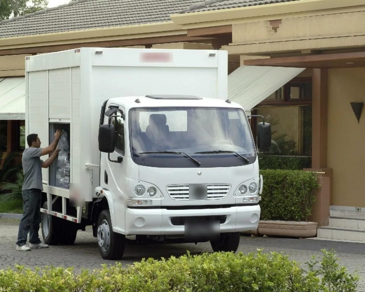 Мерседес Бенц 715