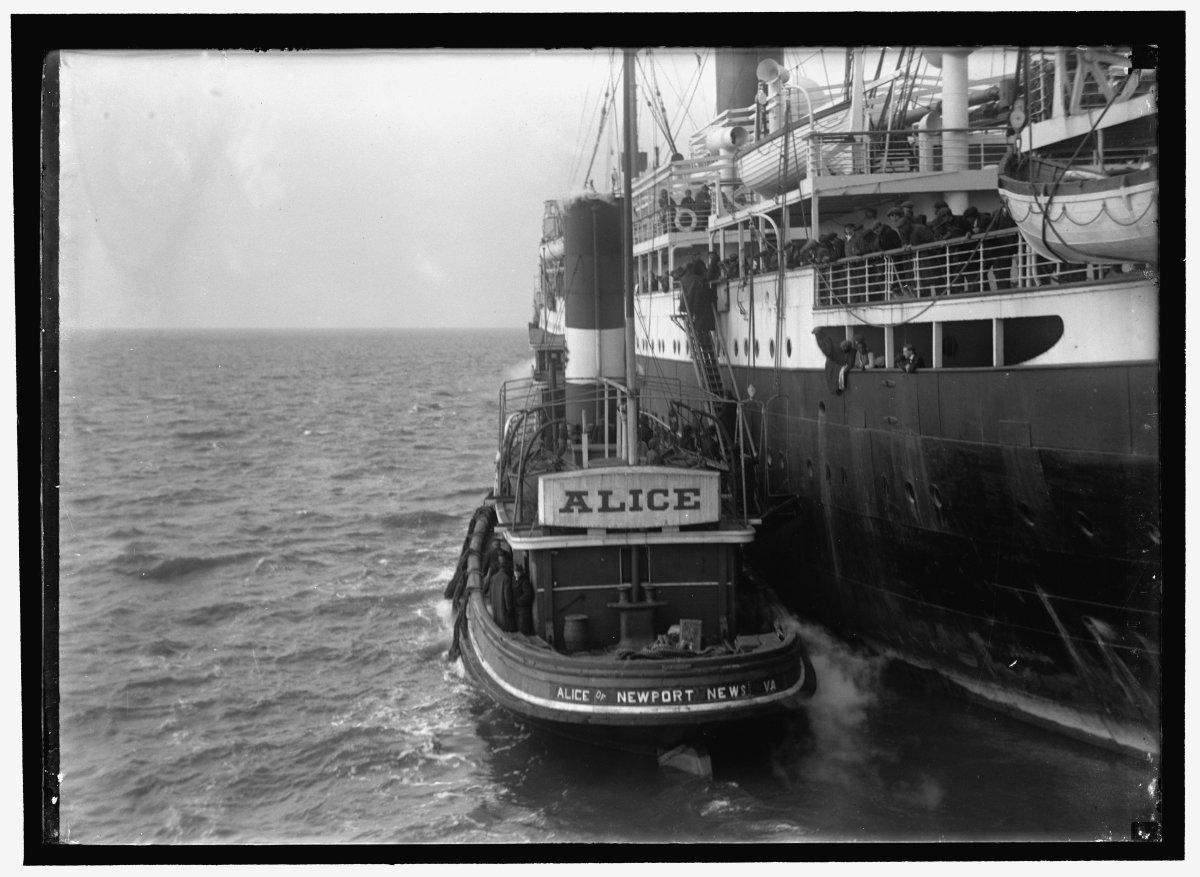 Теплоход Герман Матерн