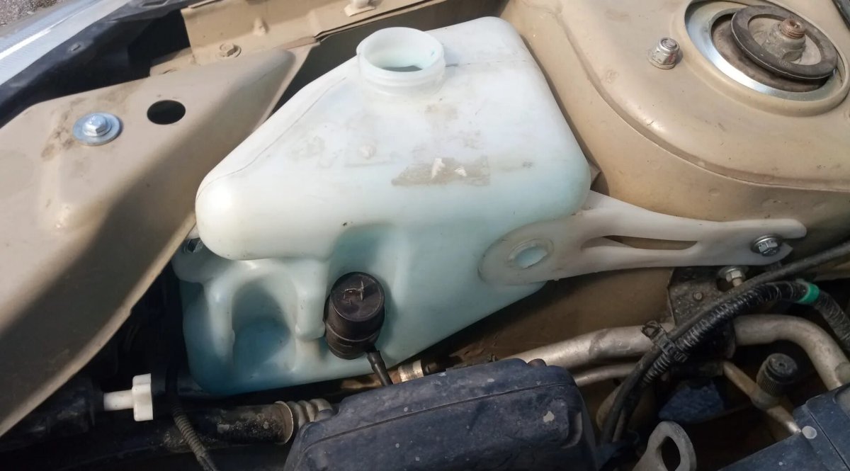 Бачок омывателя Калина 1 универсал