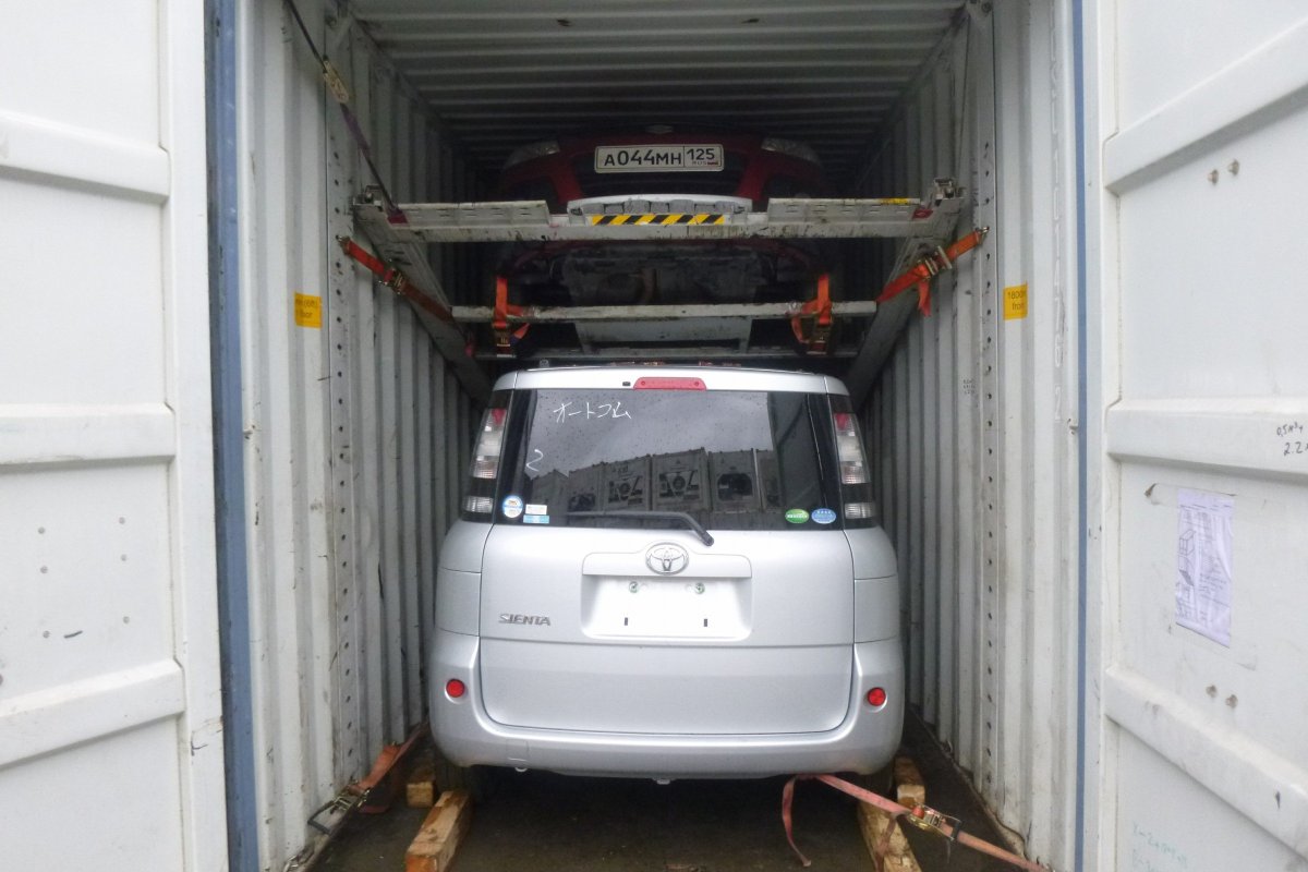 Контейнер для транспортировки автомобиля