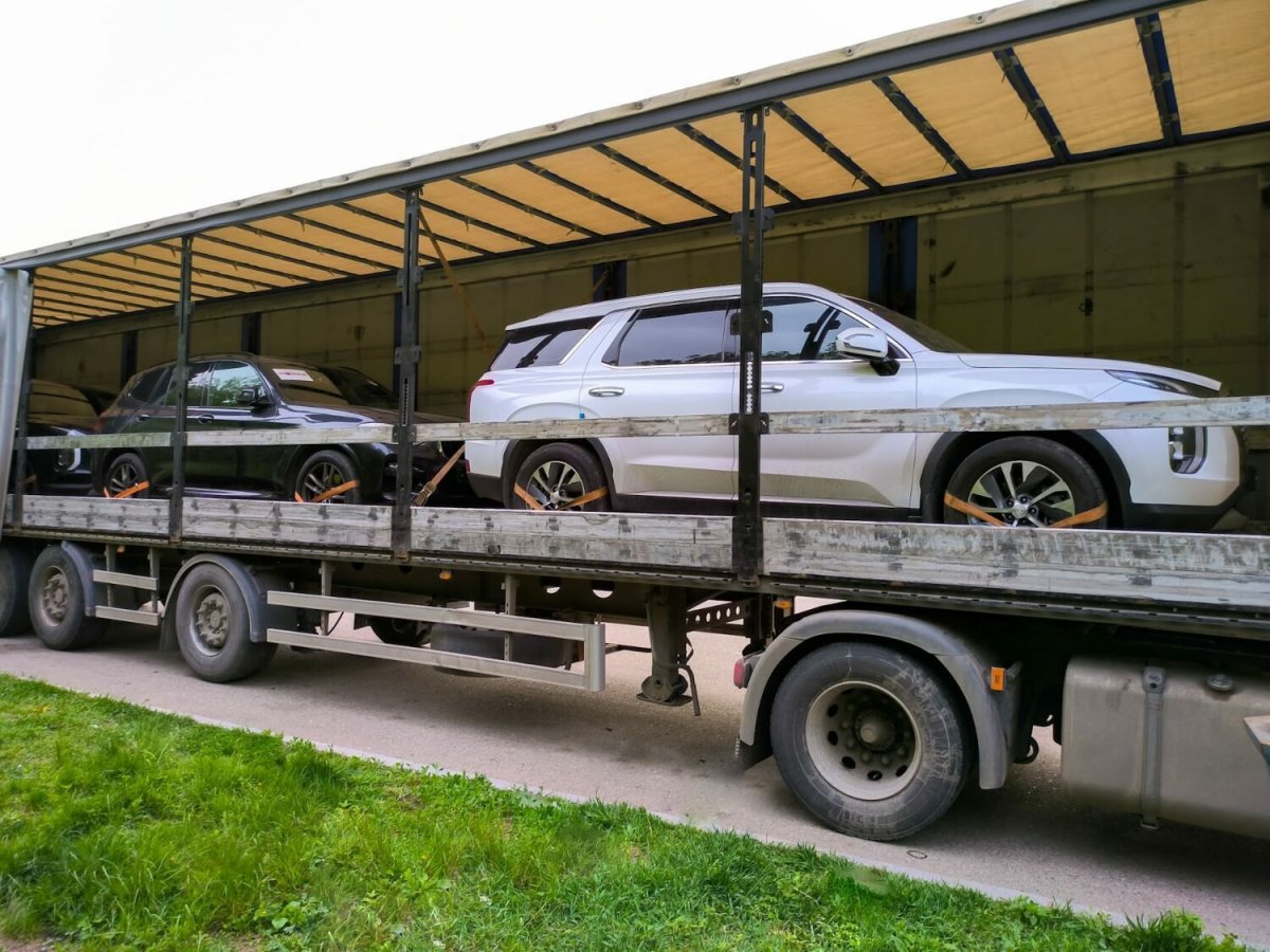 Закрытый автовоз