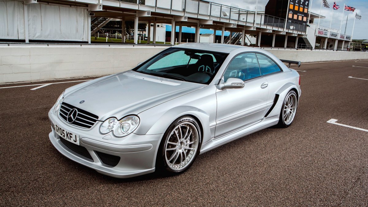 Mercedes CLK 211