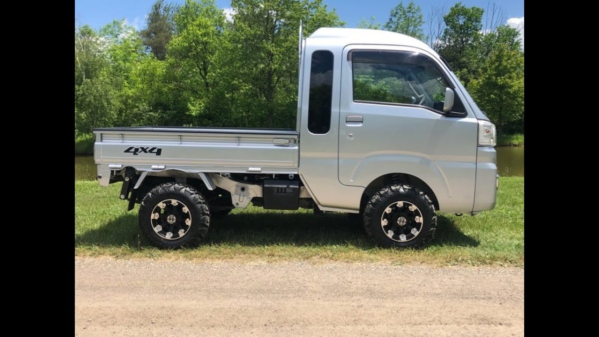 Дайхатсу мини грузовик