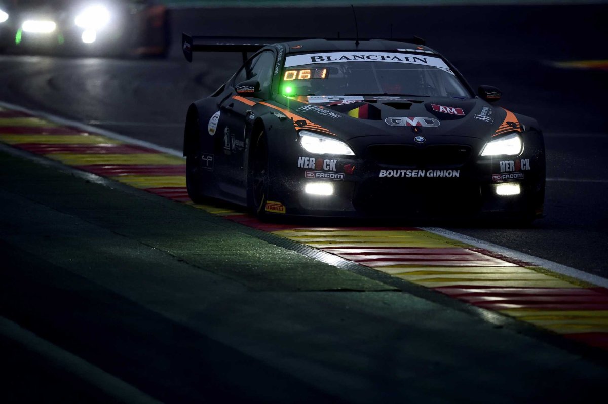 БМВ ГТ 3 гонка