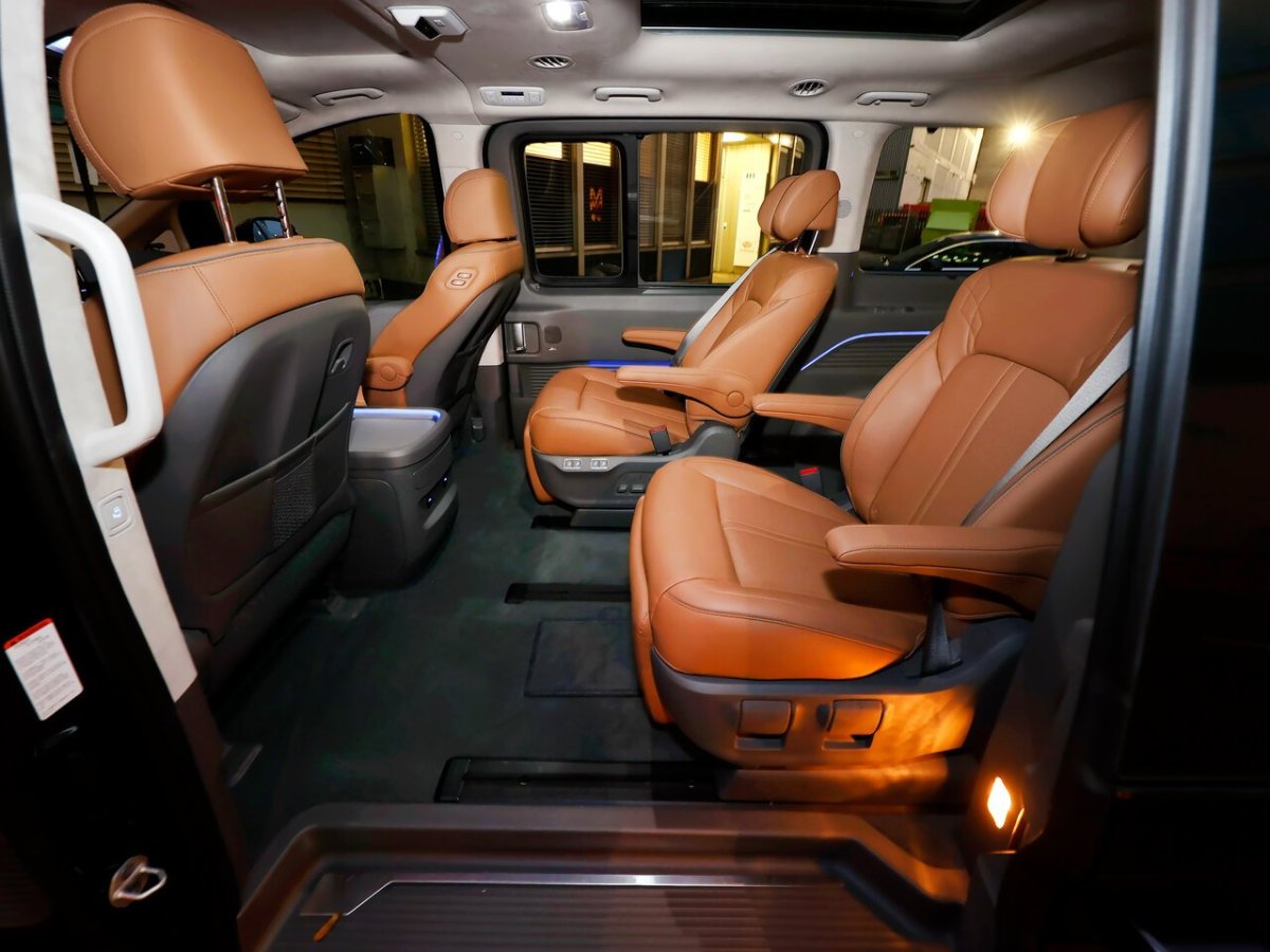 Хендай стария 2023