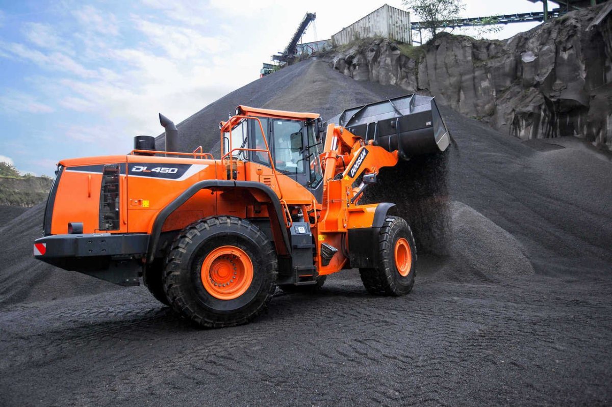 Doosan dl450