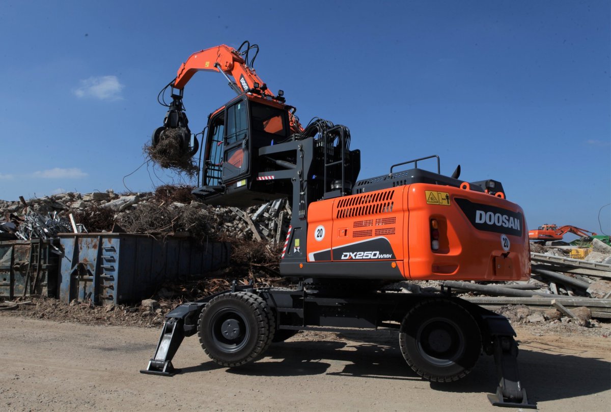 Перегружатель Doosan dx210w MH