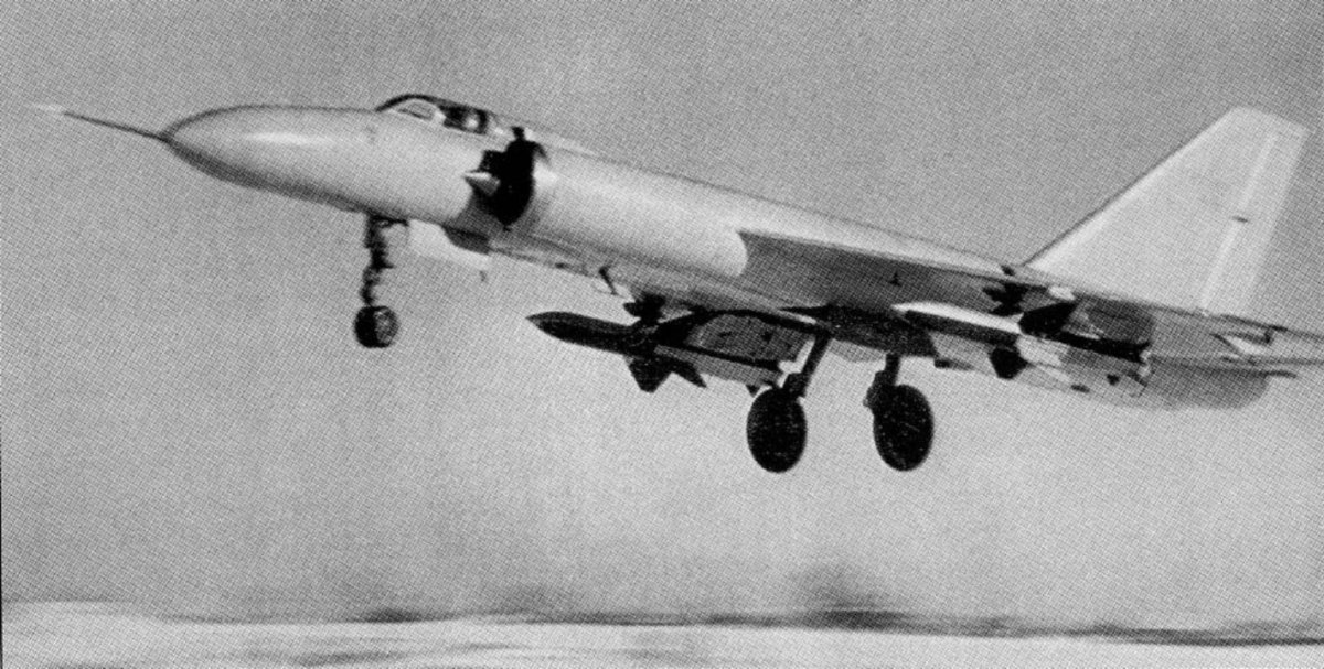 Ла-250 перехватчик