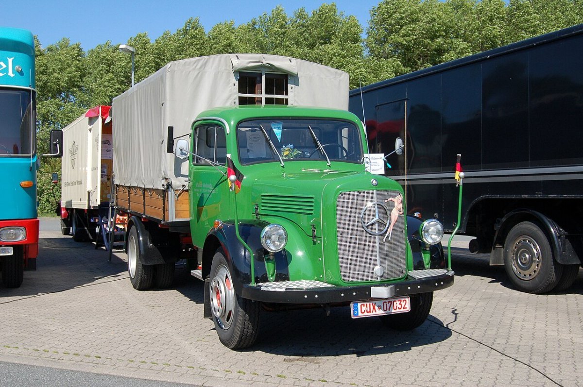 Mercedes-Benz l4500