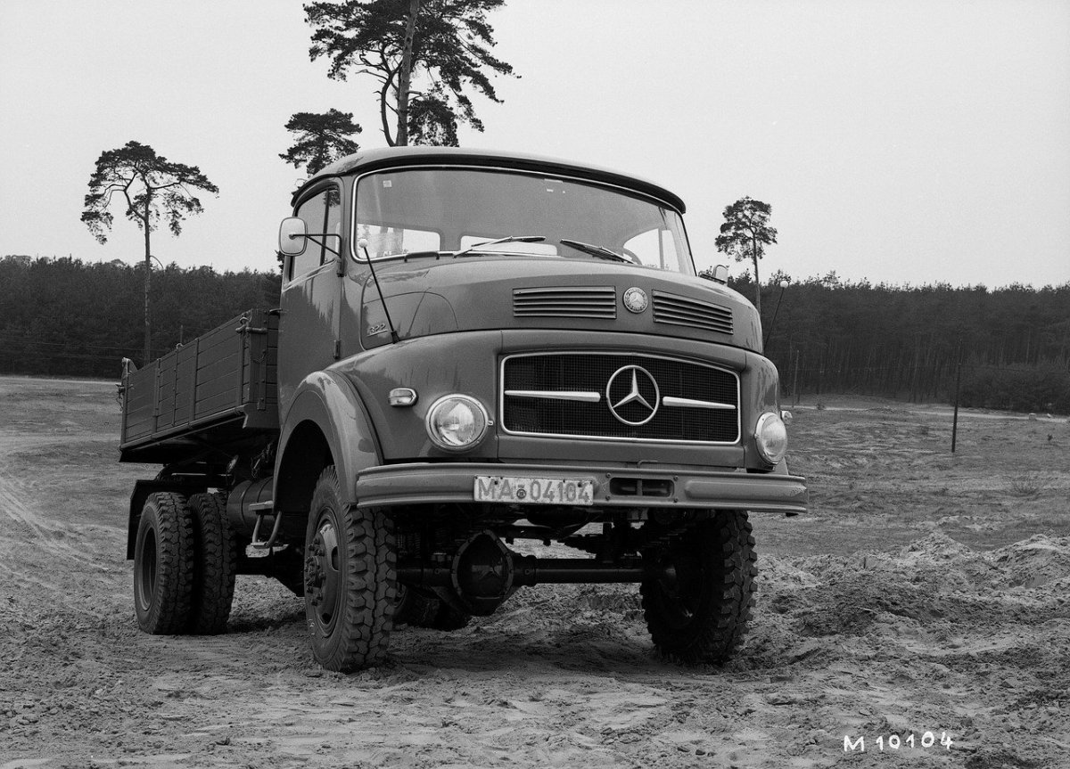 Mercedes Benz l 1113