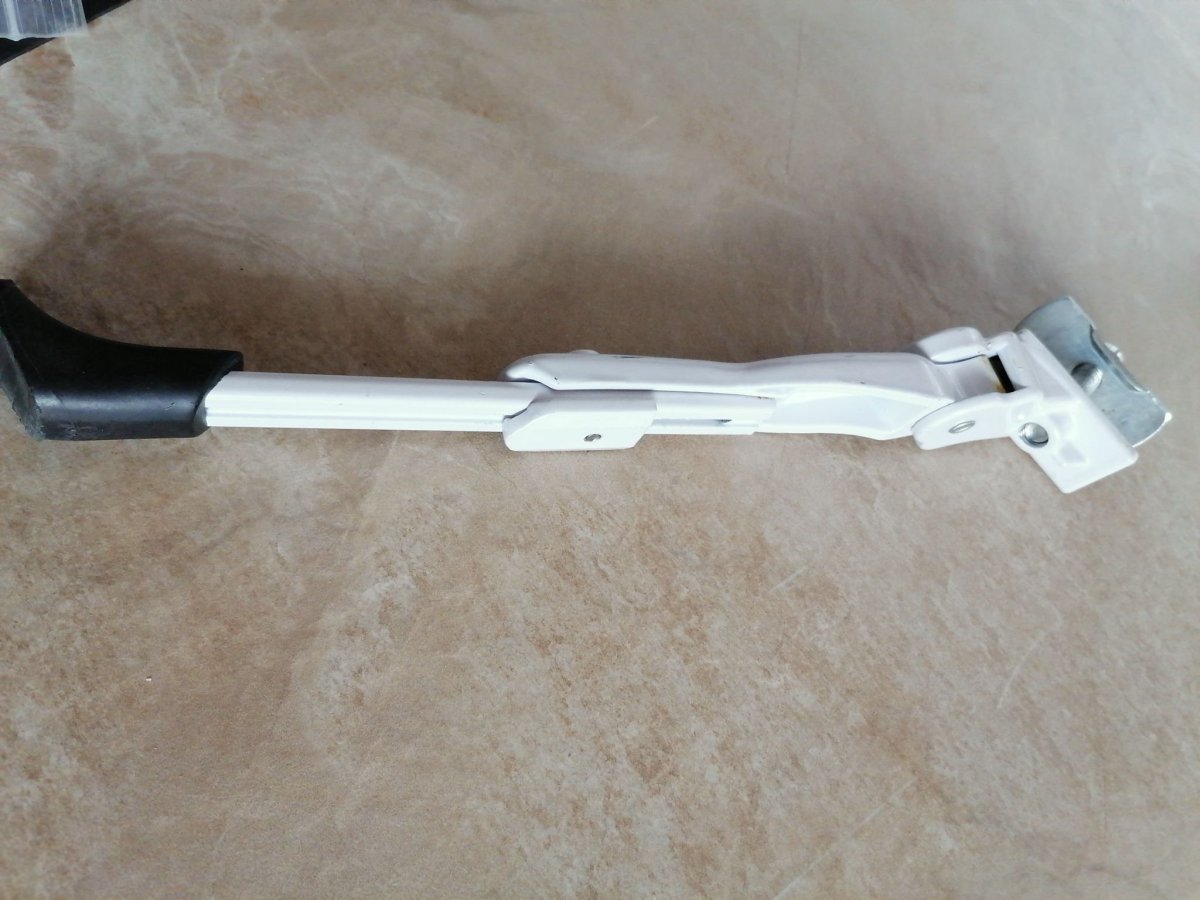 Подножка Horst h004, 22-29 регулируемая, центральное чёрная