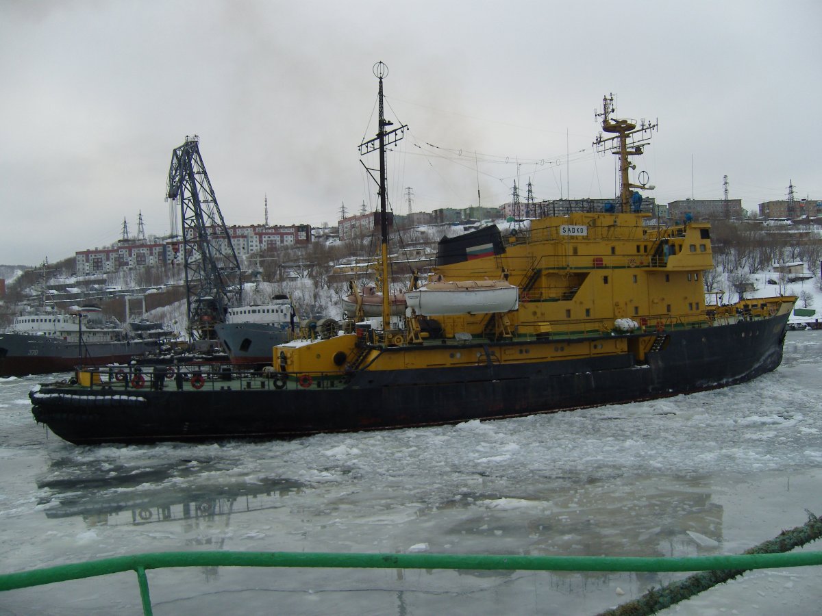 Садко дизель-электрический ледокол