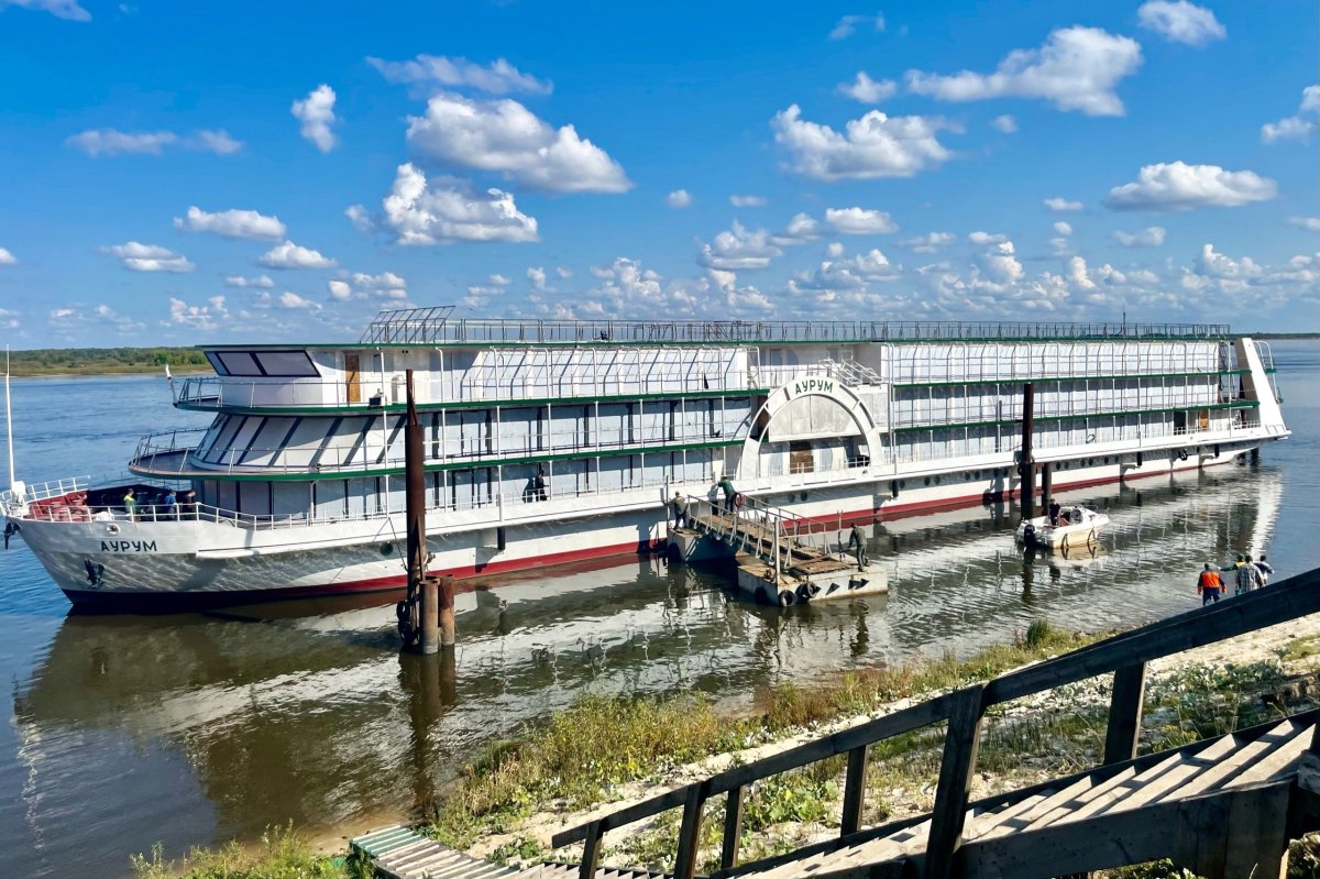 Теплоход Нижний Новгород