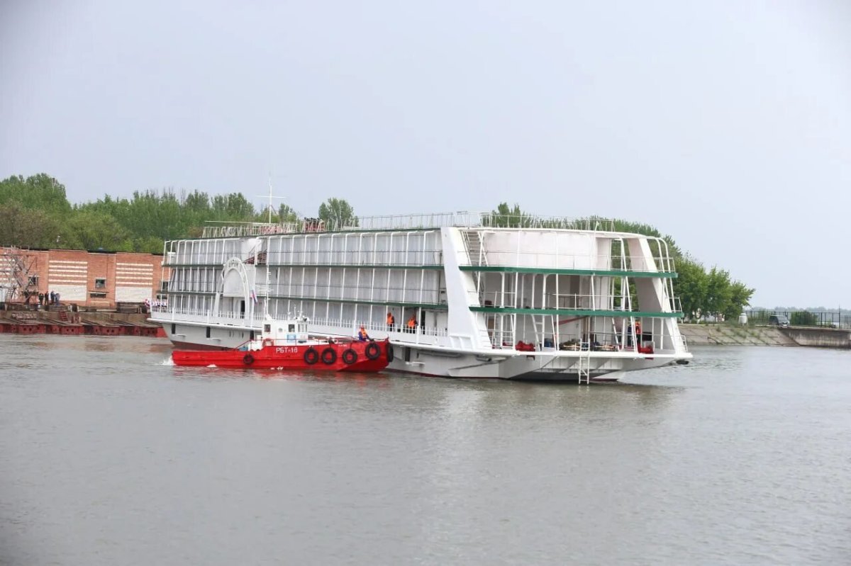 Колесный теплоход проекта ПКС-180