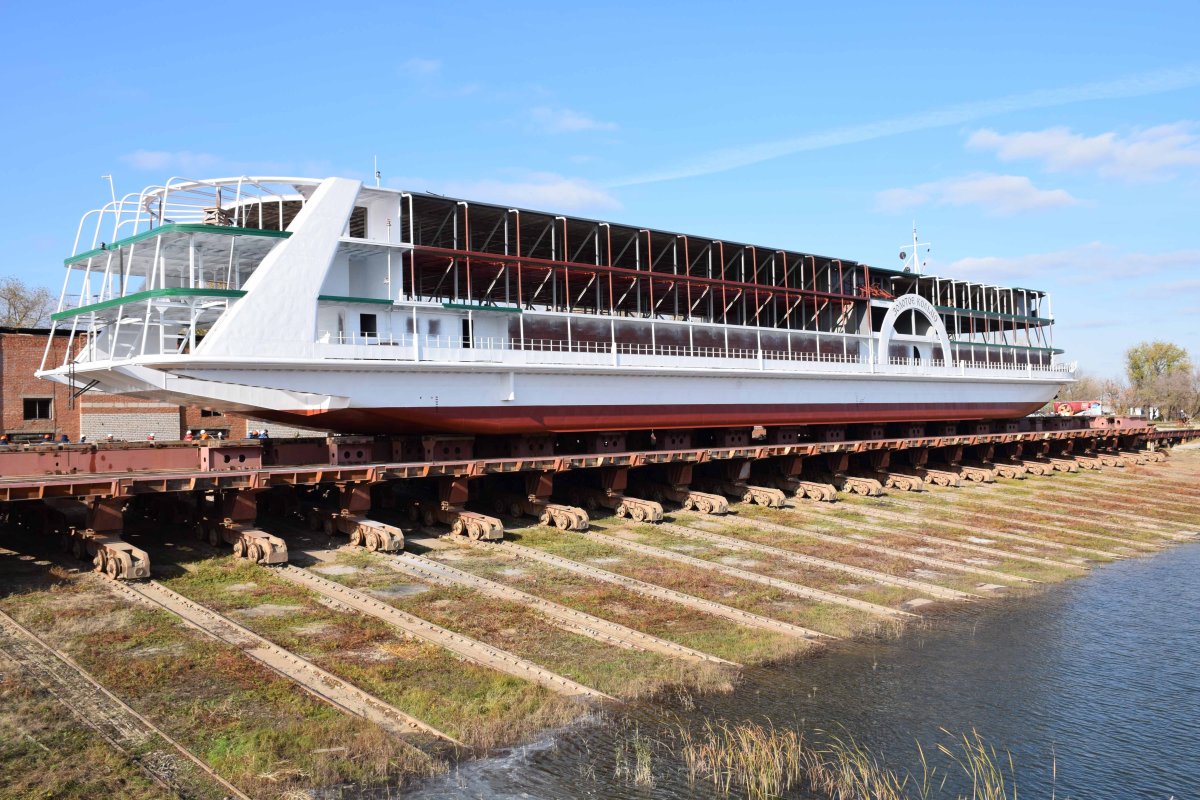 Теплоход золотое кольцо Гама