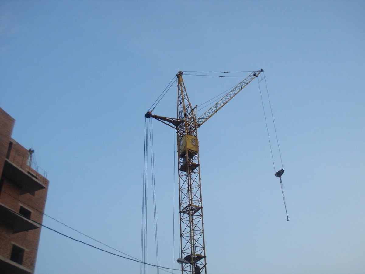 Башенный кран КБ-409